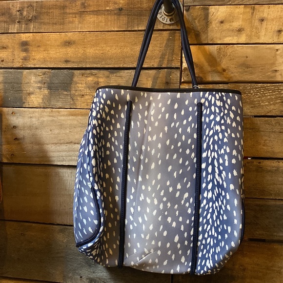 Parker & Hyde neoprene tote - Picture 2 of 4